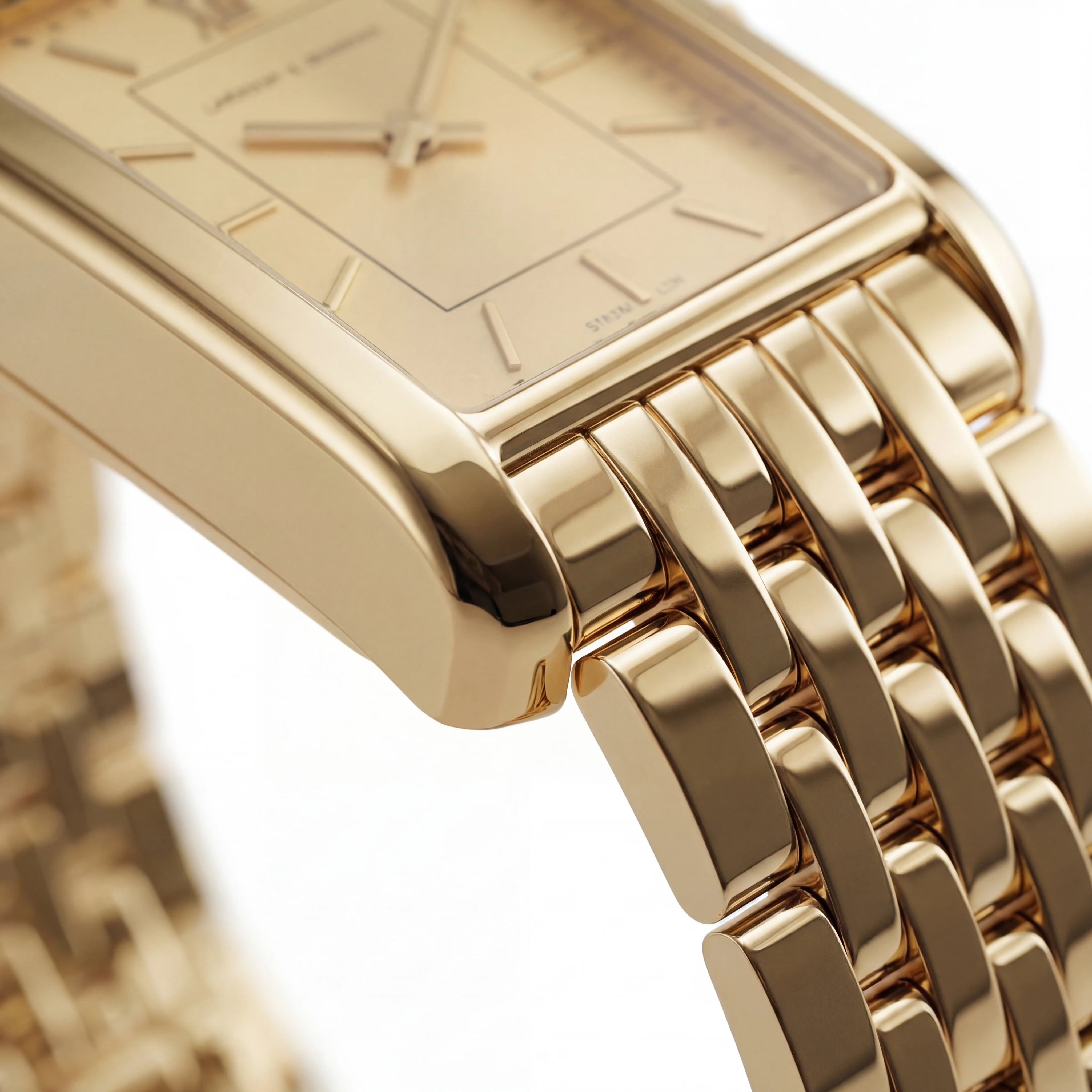 Boyfriend Carré Gold 31mm – Larsson & Jennings | Official Store