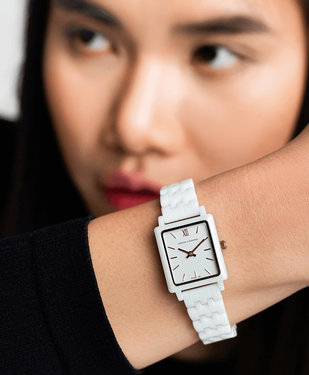 Boyfriend Mini Áine White Gold 33mm – Larsson & Jennings