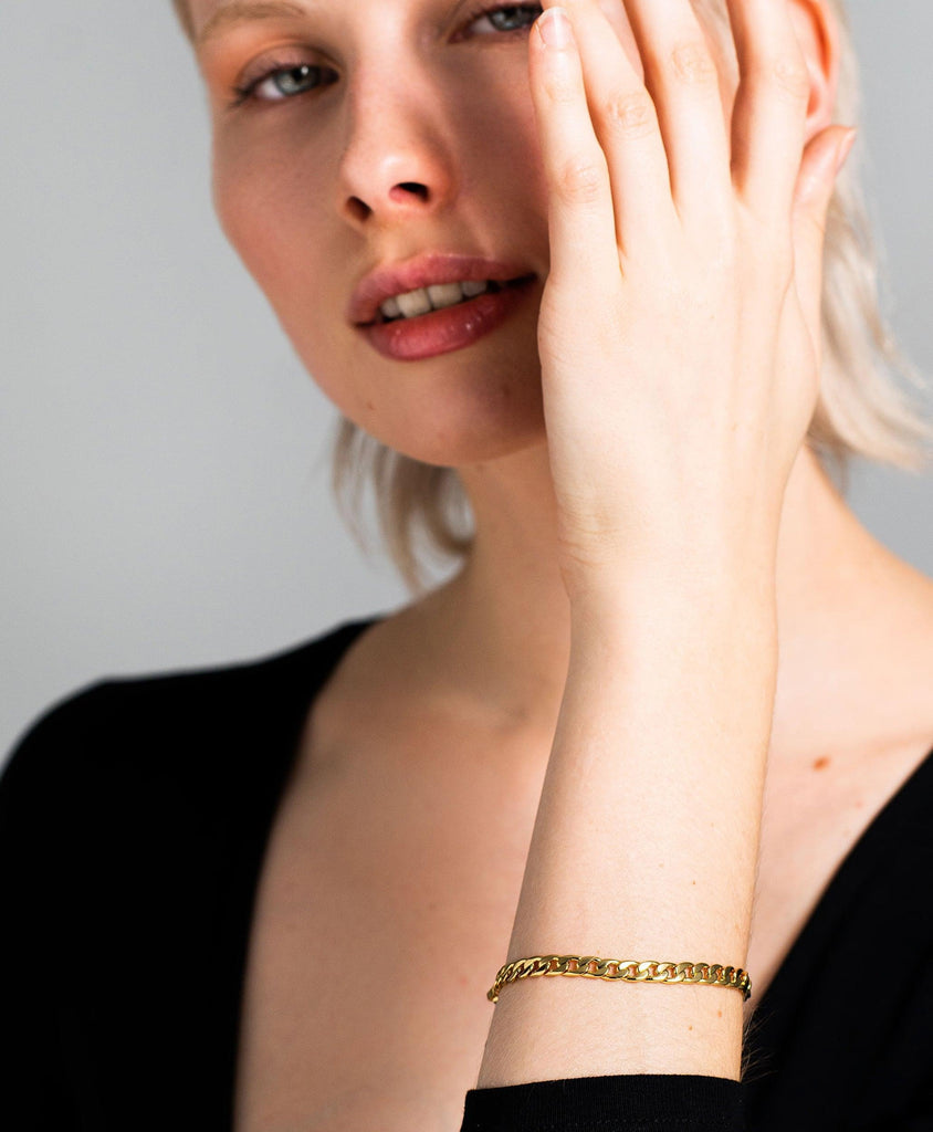 Erla Bracelet 18ct Gold Plated - Larsson & Jennings | Official Store