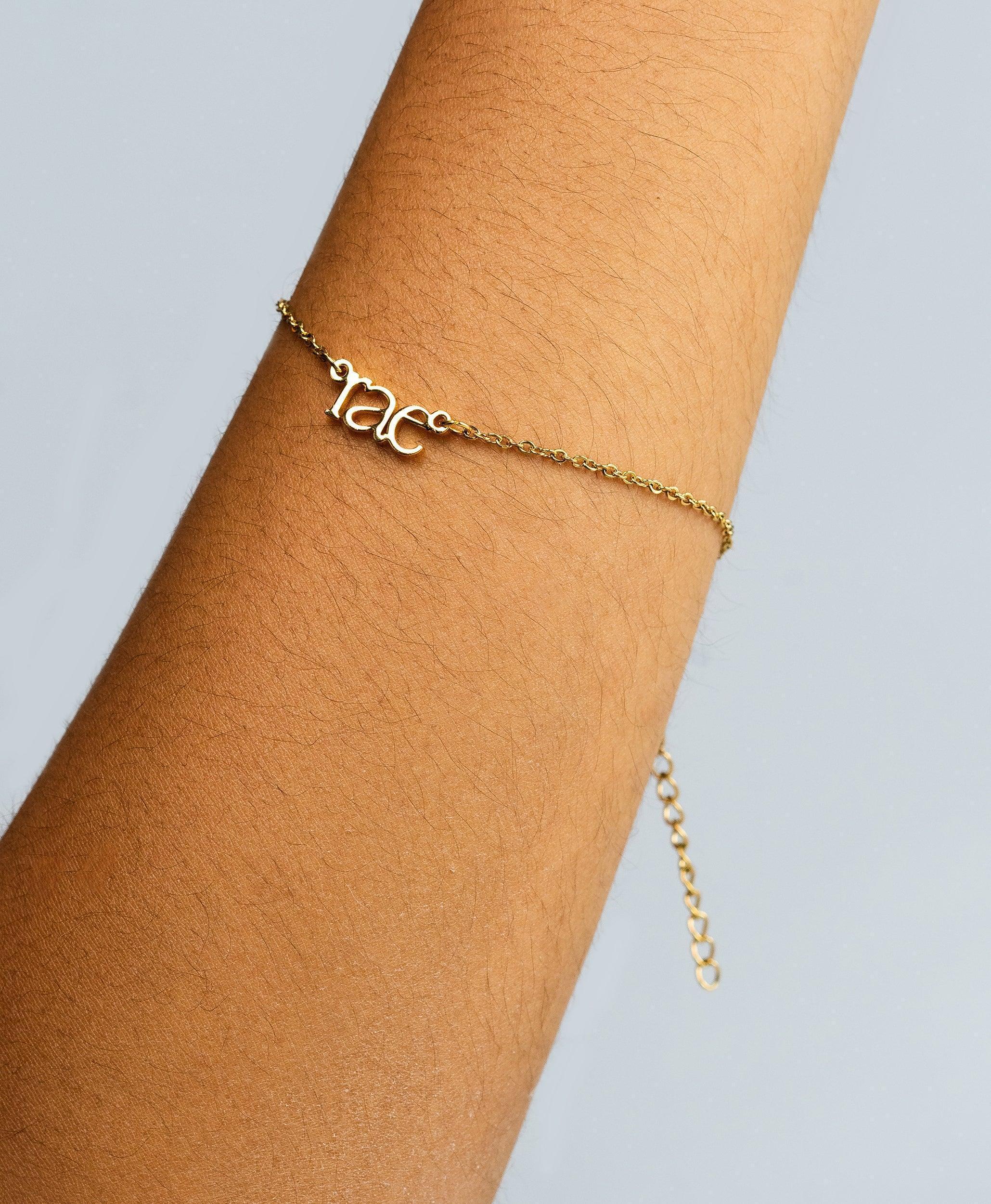 Sleek Name Bracelet 18ct Gold Vermeil - Larsson & Jennings | Official Store