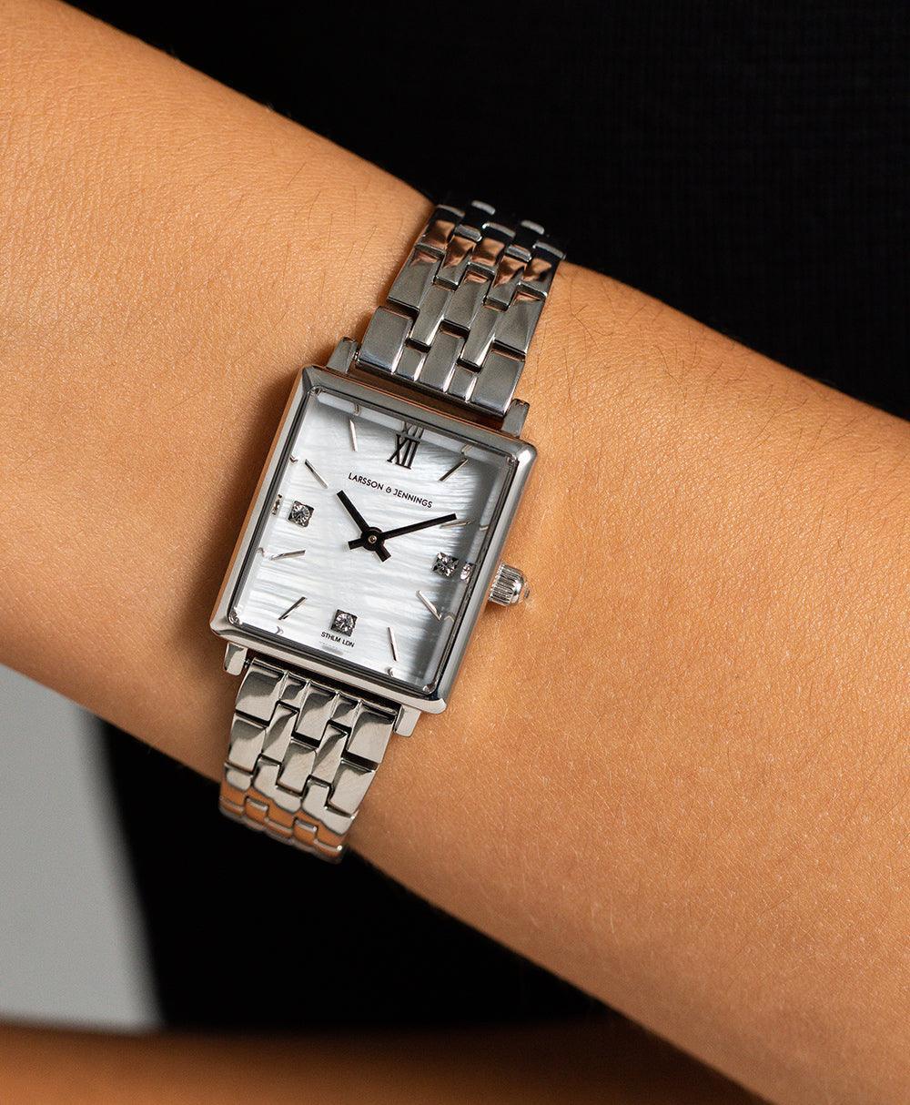 Boyfriend Mini Elevate Silver 31mm - Larsson & Jennings | Official Store